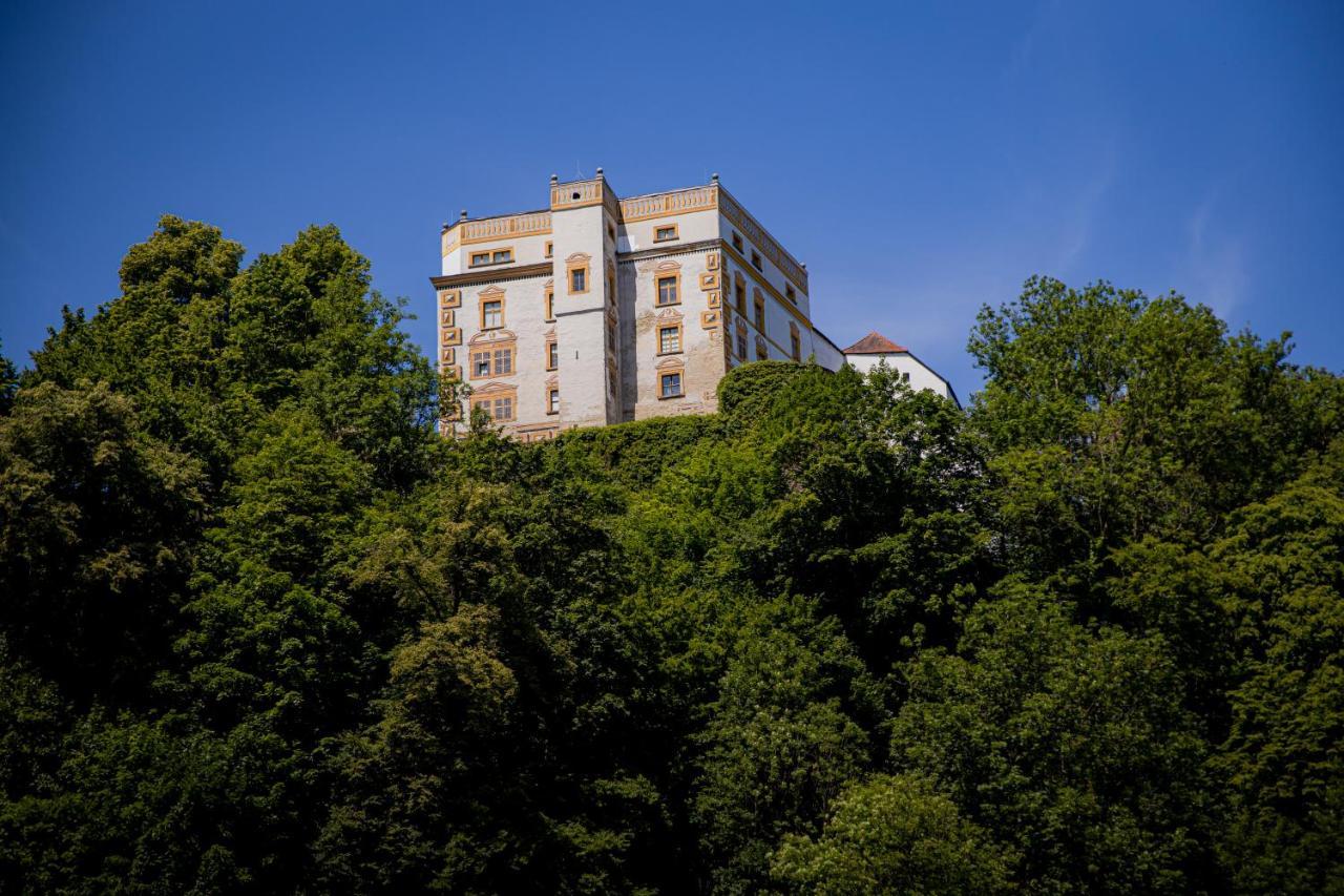 Bonnystay Passau River Side 100 Qm Fuer 4 Personen Exterior photo